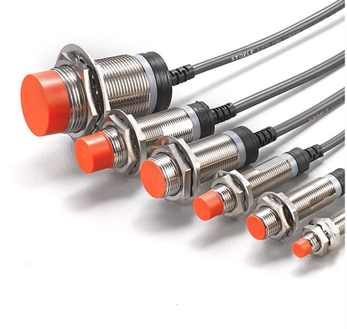 Cylindrical Proximity Sensors
